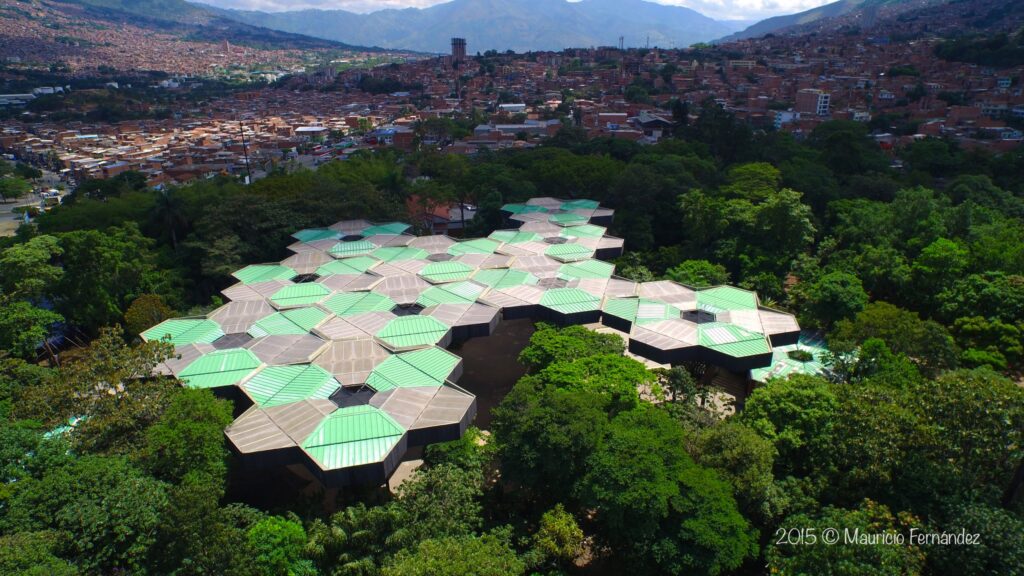 jardin botanico medellin colombia