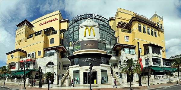 Shopping malls in Bogota Colombia Atlantis Market