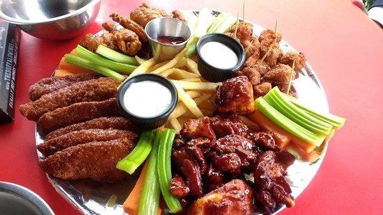 best restaurants in Bogota Buffalo wings