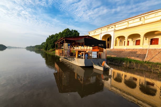 mompox colombia river cruise